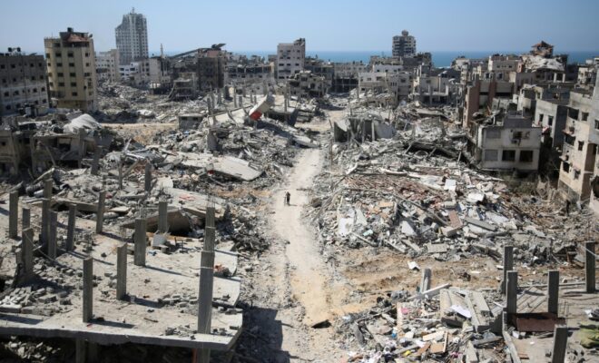 إزالة 40 مليون طن من أنقاض الحرب في غزة يستغرق 15 عاما